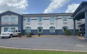 Rodeway Inn & Suites